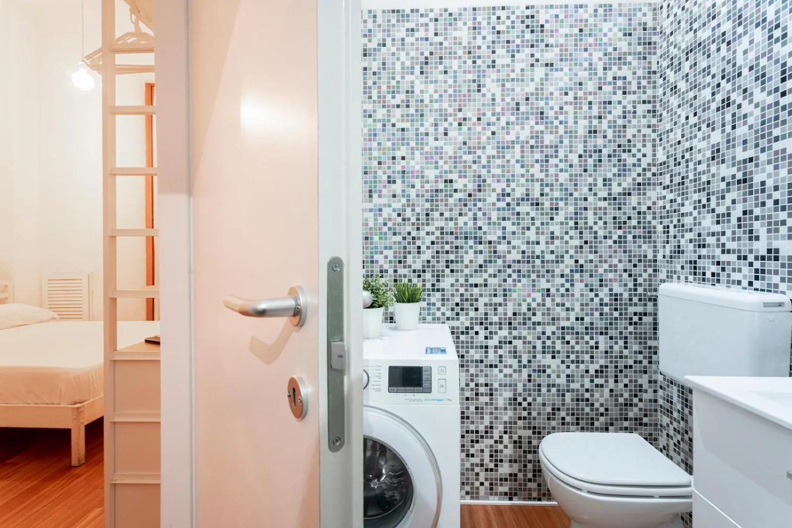 New! Lovely & Friendly In Milan Center B Apartamento