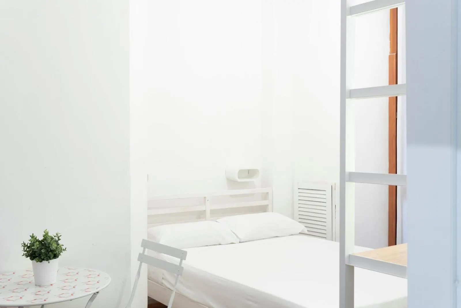 New! Lovely & Friendly In Milan Center B 0*,  Italia