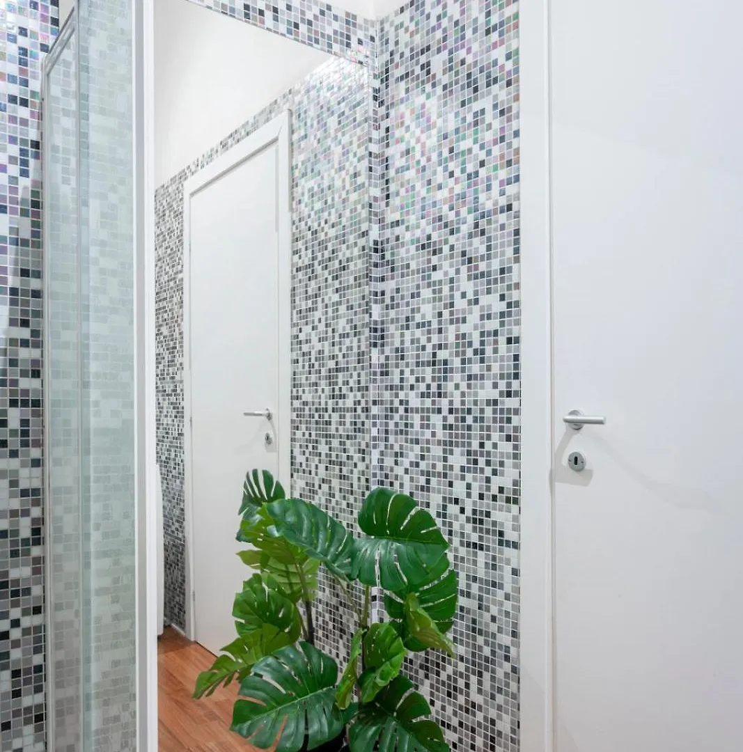 New! Lovely & Friendly In Milan Center B Apartment