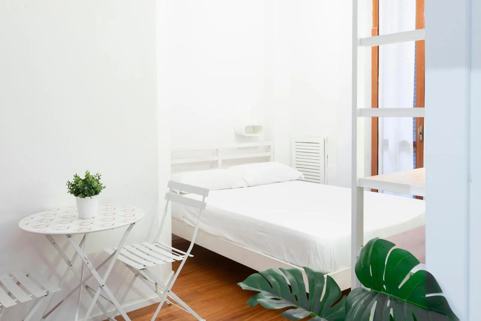 New! Lovely & Friendly In Milan Center B 0*,  Italy